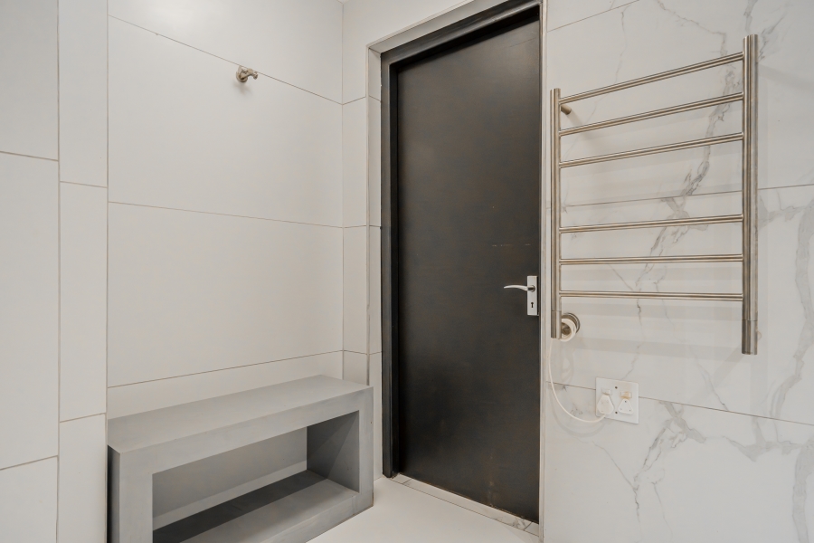 2 Bedroom Property for Sale in Gardens Western Cape